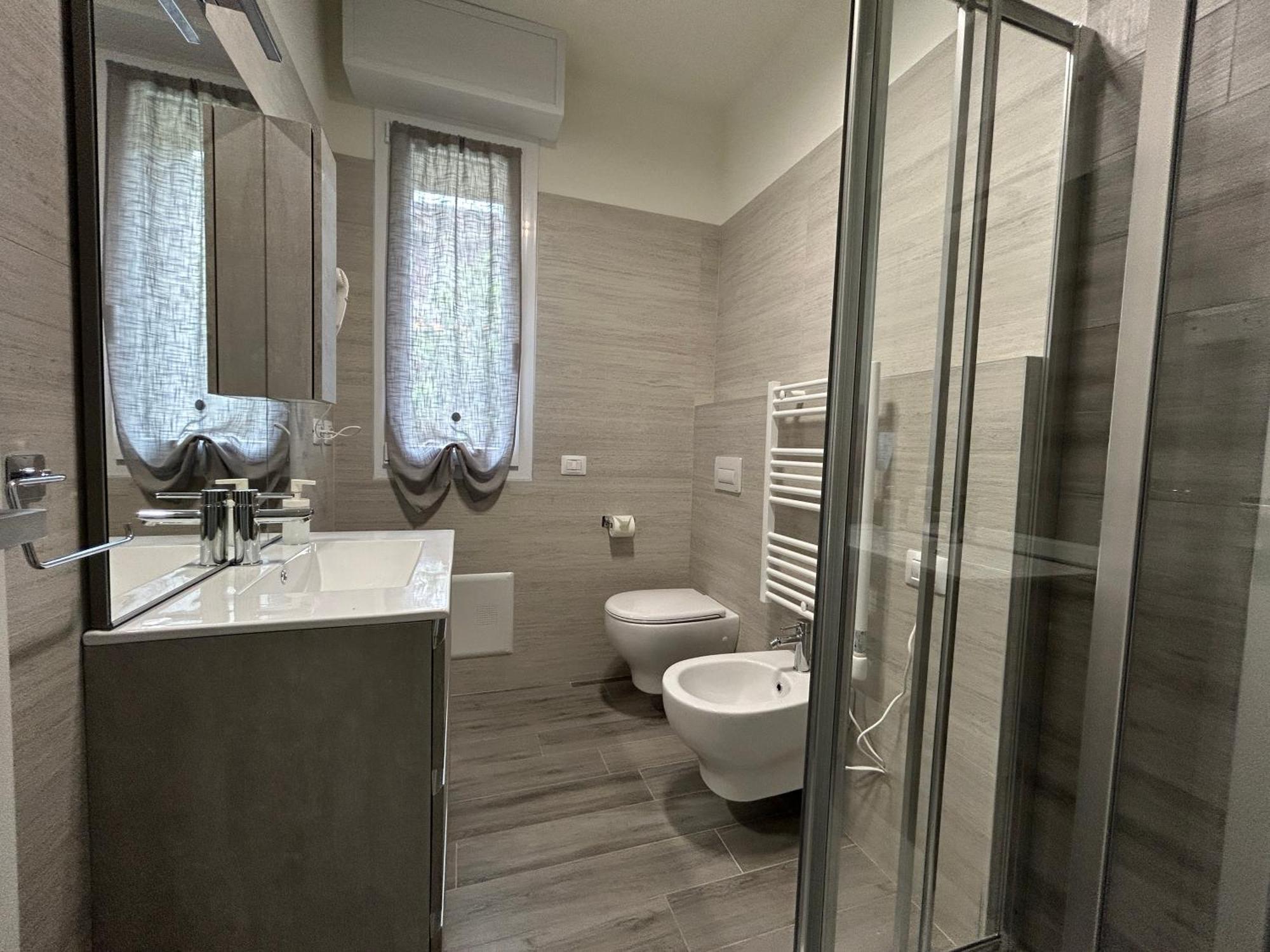 Апартаменты Treviolo - Immobili E Soluzioni Rent Экстерьер фото
