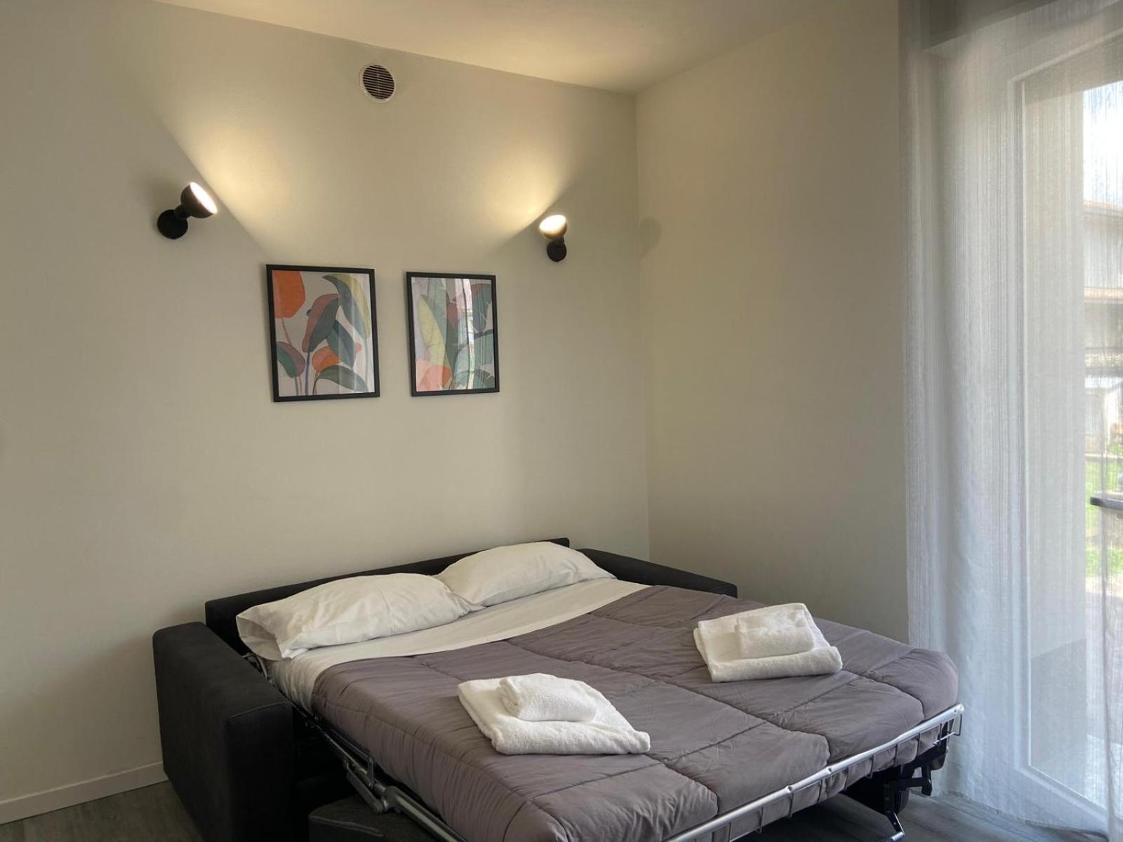 Апартаменты Treviolo - Immobili E Soluzioni Rent Экстерьер фото