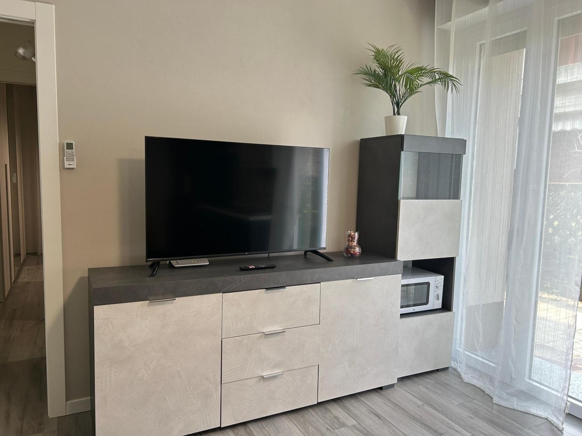 Апартаменты Treviolo - Immobili E Soluzioni Rent Экстерьер фото